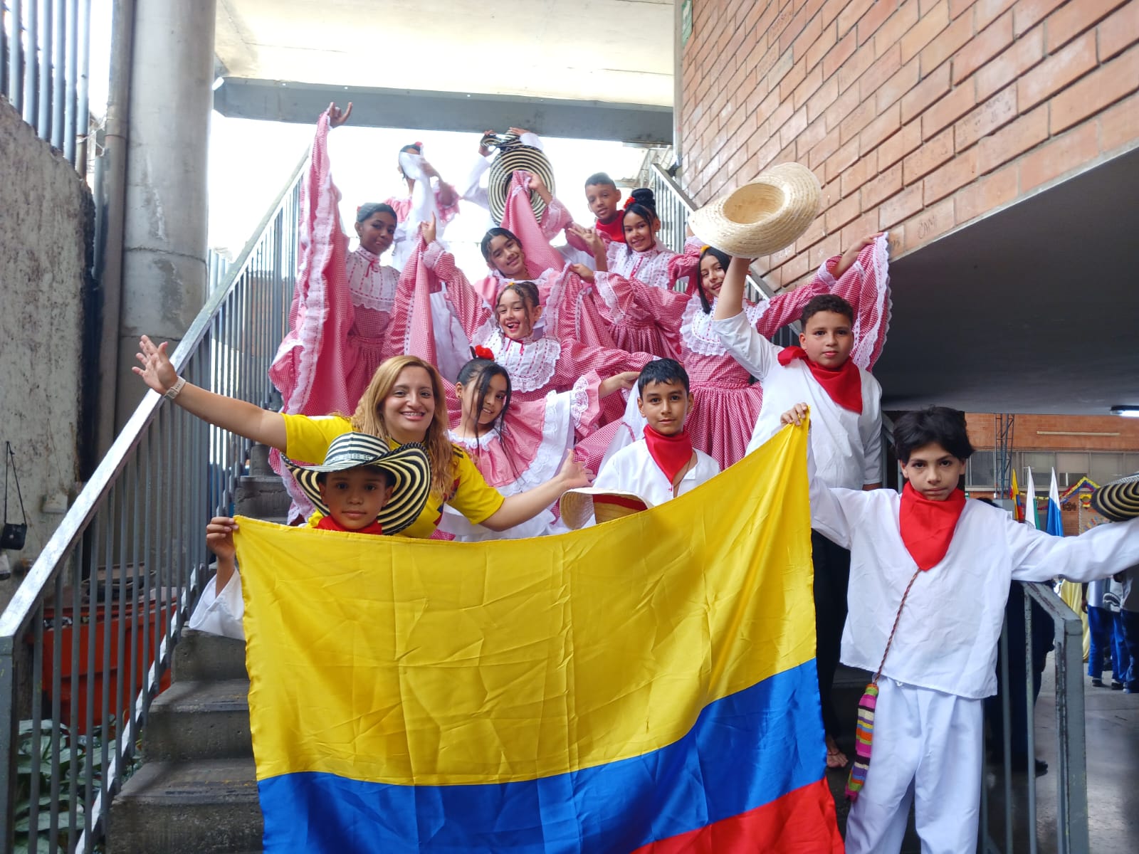 Celebración acto cívico 20 julio  de 2025